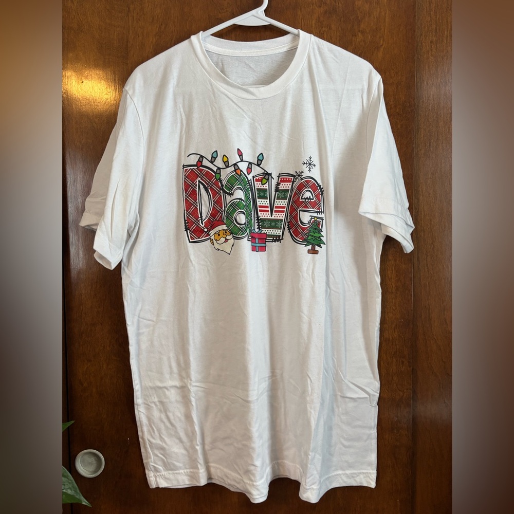 Christmas Tee 🎄